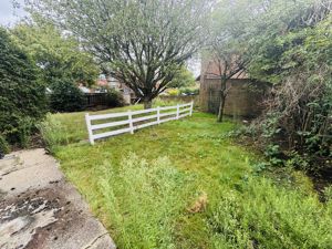 Photo 9- click for photo gallery